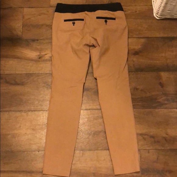 The Limited ankle pants. Size 2 - Picture 3 of 3